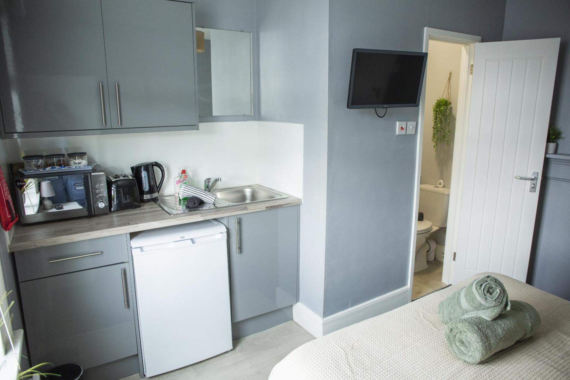 34 Evesham Road - Double Rooms Shottery Ruang foto