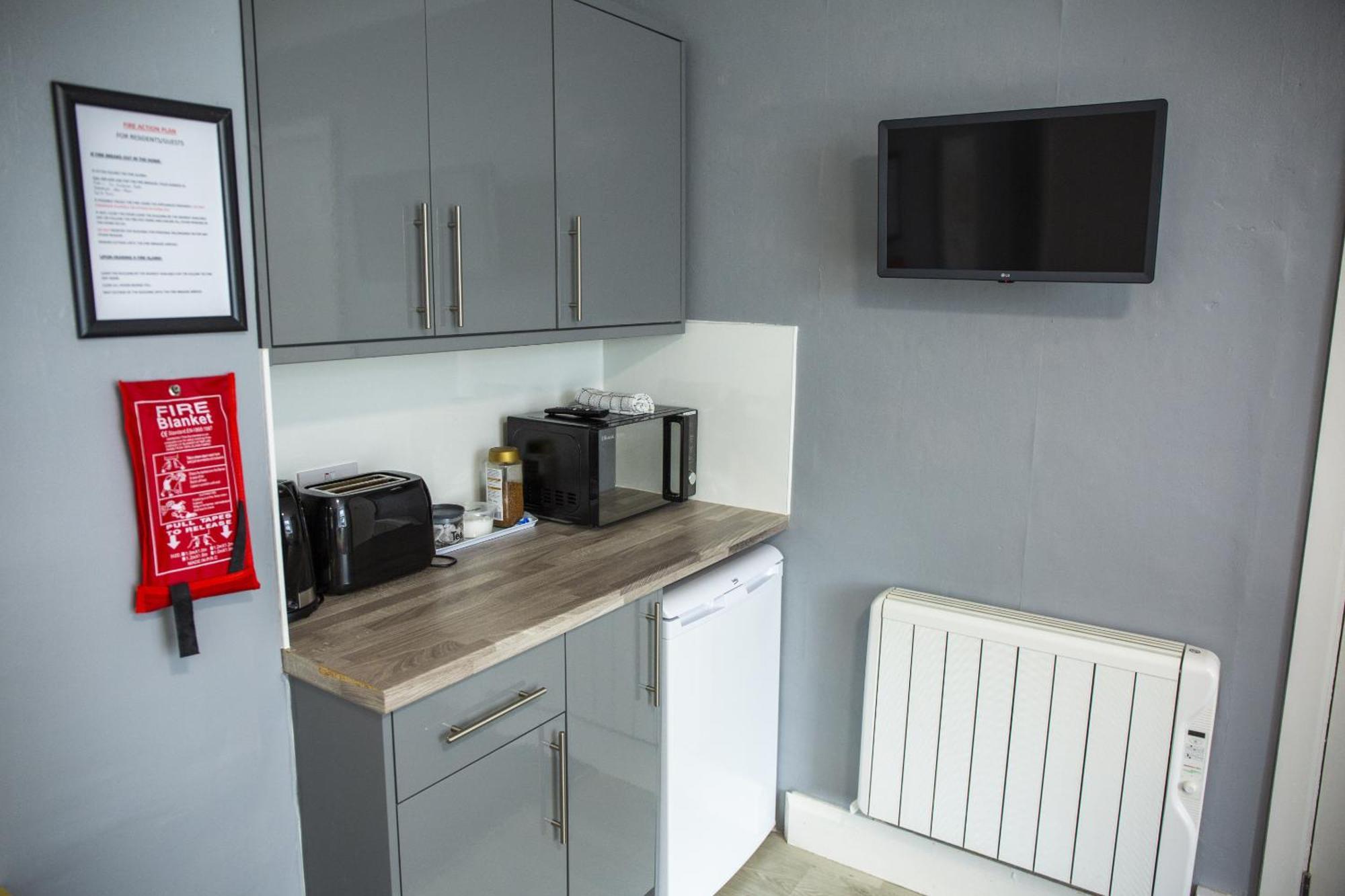 34 Evesham Road - Double Rooms Shottery Ruang foto