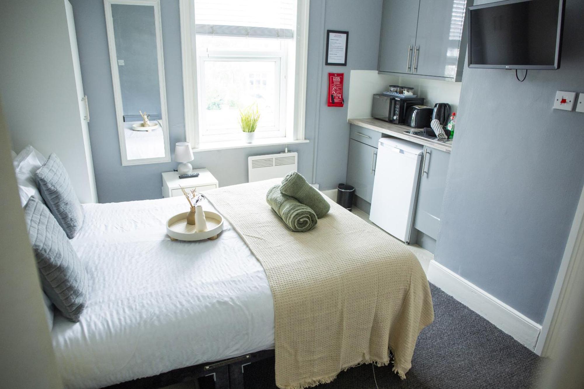 34 Evesham Road - Double Rooms Shottery Ruang foto